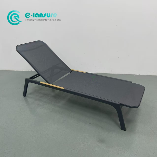 Wholesale Outdoor Sunbed Quality Aluminum Frame Patio Sun Lounger Poolside Chaise Lounge Chair With Waterpfoor Fabric for Villa Resort