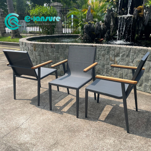 Simple Style Aluminum Outdoor Furniture All Weather Fabric Dining Chair With Wood Armrest Garden Patio Chair for Hotel Restaurant