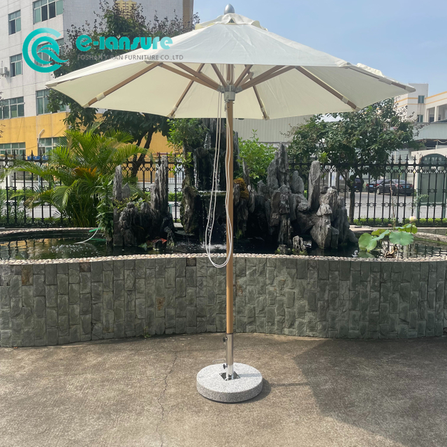 Outdoor Umbrella Furniture Aluminum Frame with Wood Finish Sunshade Umbrella Waterproof Fabric Round Parasol for Hotel Beach 