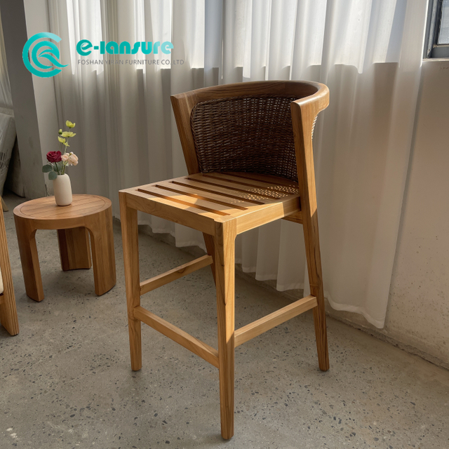 Classicial Style Outdoor Teak Wood Furniture High Quality Wooden Woven Rattan Bar Chair Garden All Weather High Bar Stool Chair for Patio Balcony