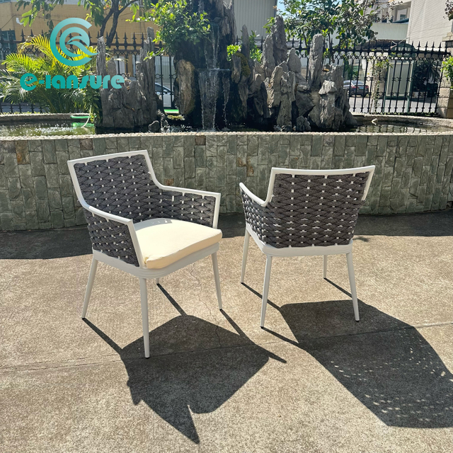 Casual Outdoor Dining Furniture Aluminum Frame Grey Rope Dining Chair And Table for Patio Courtyard