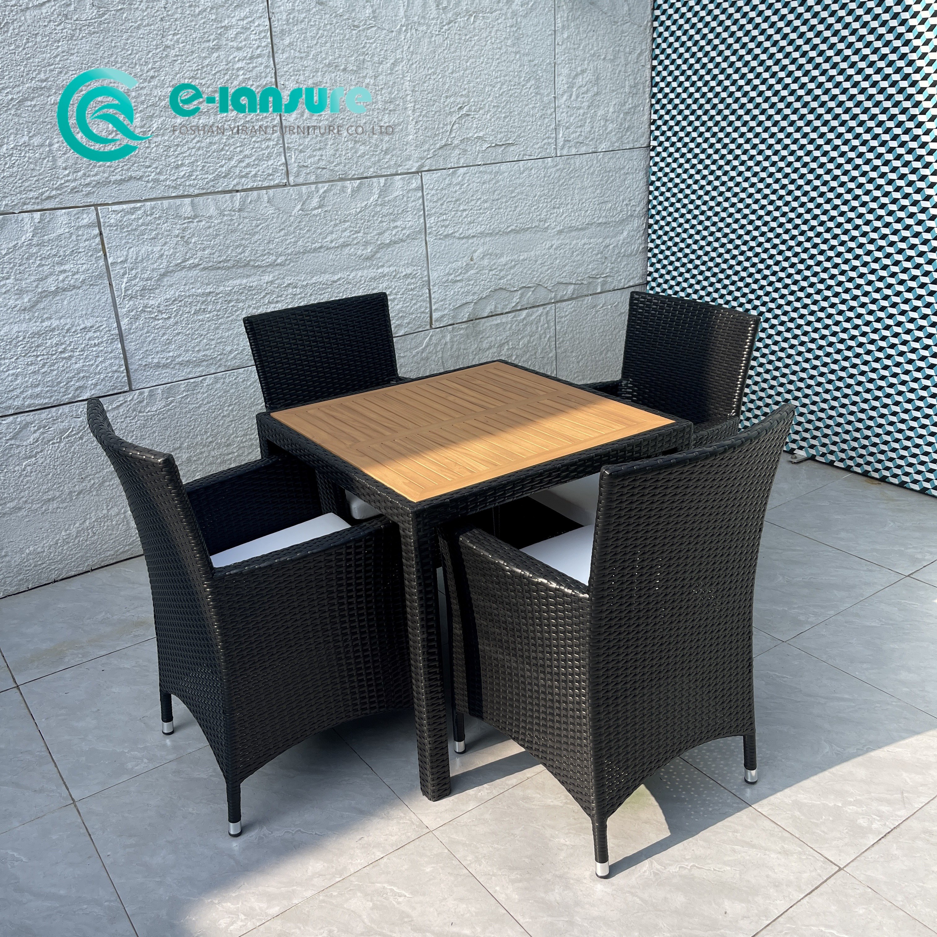 Retro Style Outdoor Dining Furniture Aluminum Frame Dining Chair with Woven Rattan Garden Dining Table with Teakwood Tabletop for Villa Restaurant