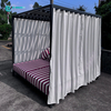 Nordic Style Udend&oslash;rs m&oslash;bler Aluminiumsramme Daybed med hvidt gardin All Weather Have Square Solseng til Home Hotel Courtyard