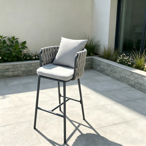 Seria de mobilier de v&acirc;nzare la cald Scaun de bar de grădină pentru exterior Scaun cu spătar &icirc;nalt din aluminiu Scaun de bar din fr&acirc;nghie gri cu pernă