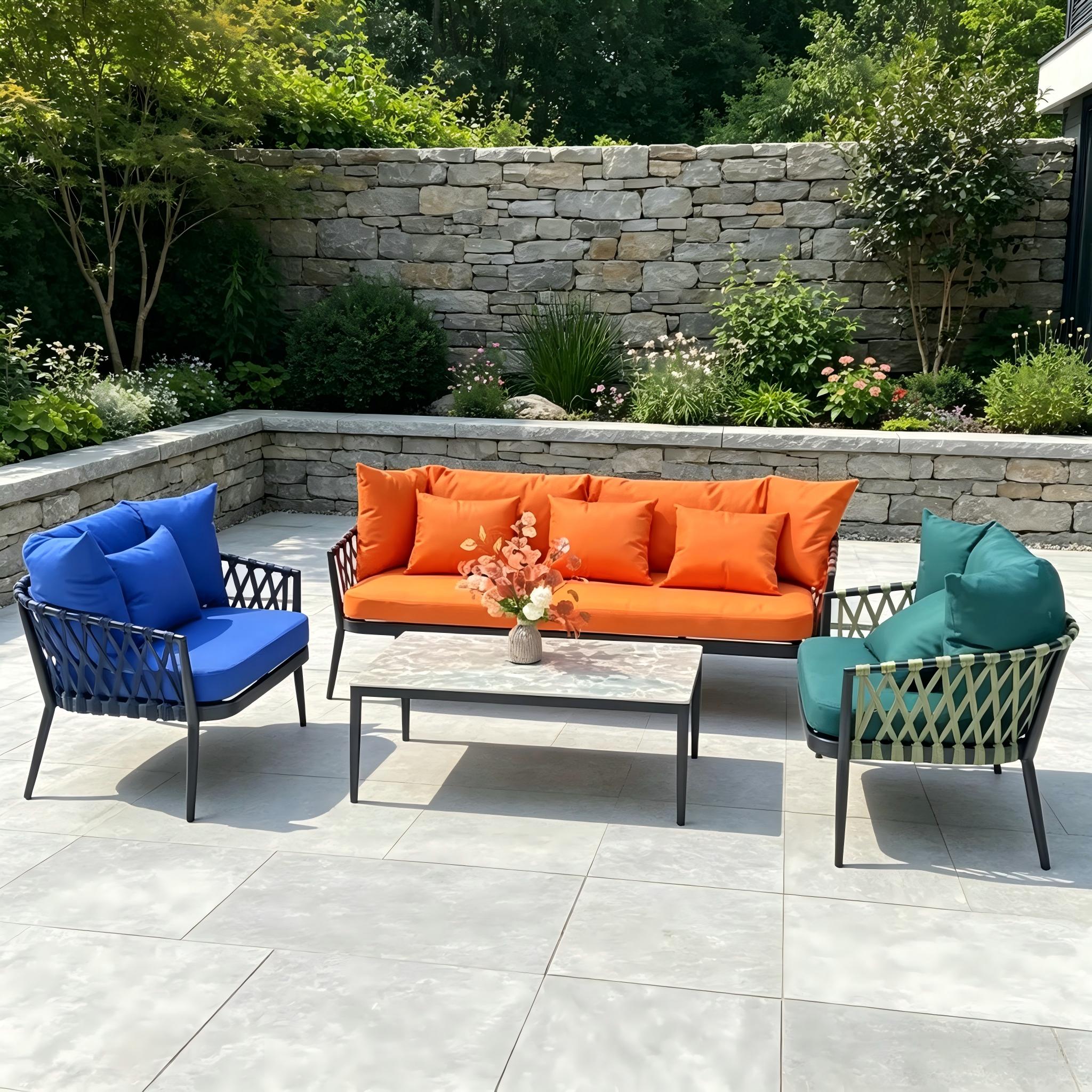 Modernes Freizeit-Au&szlig;ensofa mit Aluminiumrahmen, elegantes Sofa aus gewebtem Seil mit Couchtisch-Set f&uuml;r den Hausgarten-Innenhof